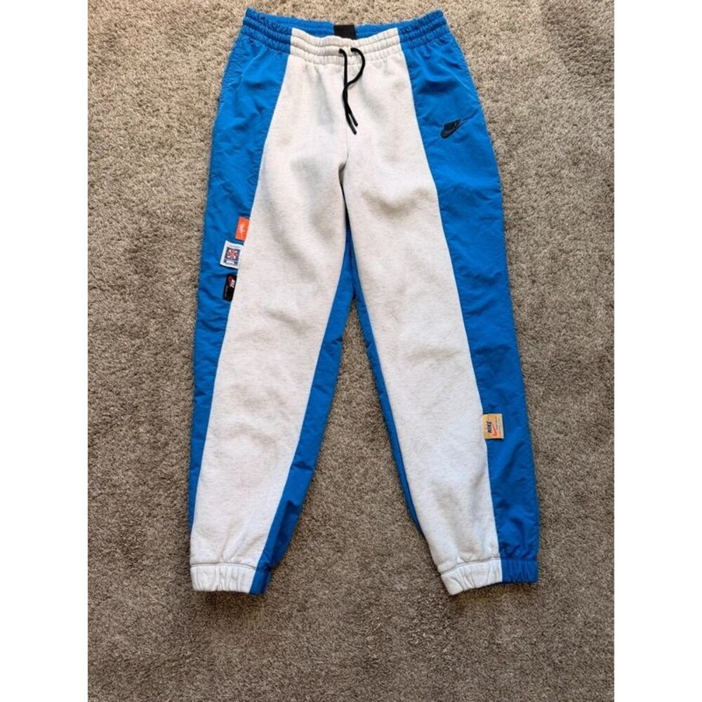 Nike Size Medium Icon Clash Pants